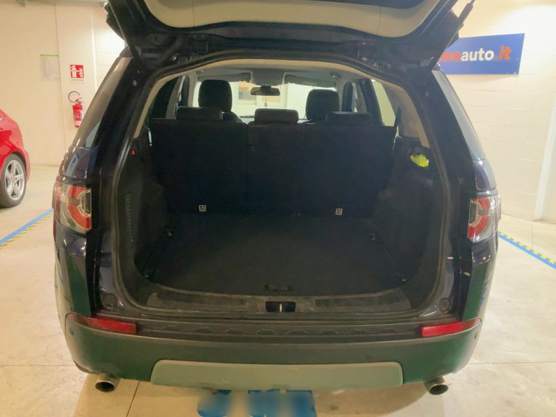 Land Rover Discovery Sport 2.0 Td4 SE AWD 2019 – снимка 15