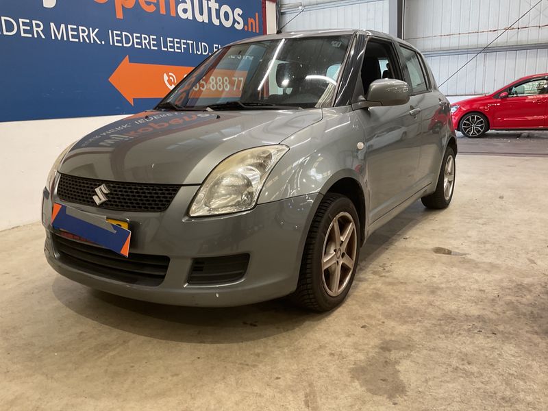 Suzuki Swift 1.3 Comfort 2010 – снимка 1