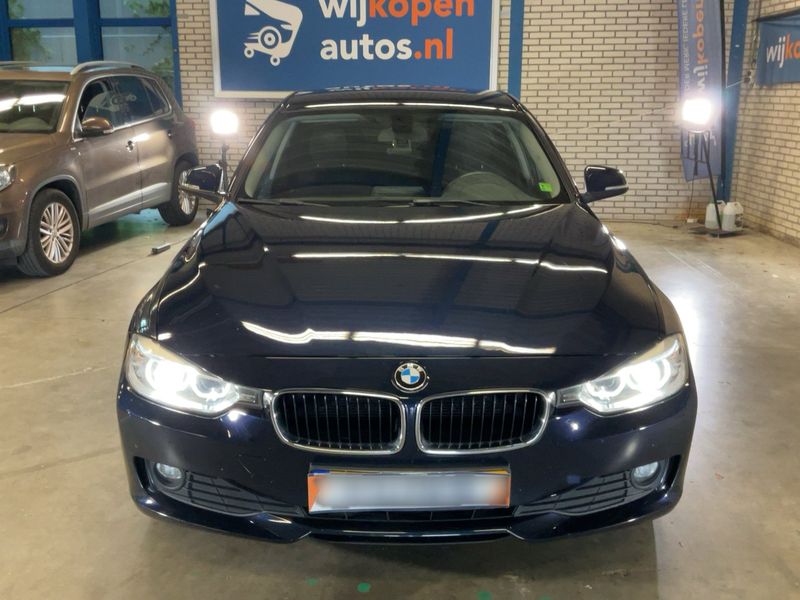 BMW 3er 316i 2014 – снимка 14