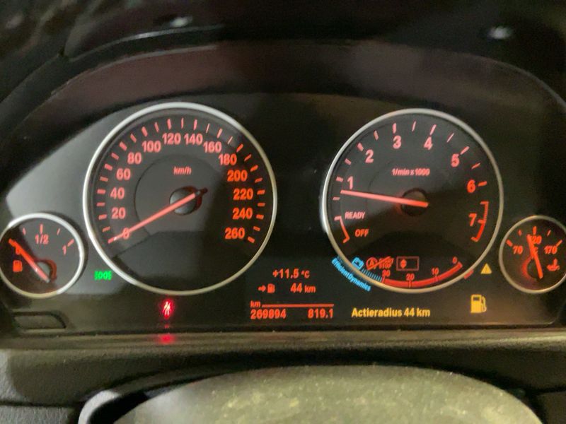 BMW 3er 316i 2014 – снимка 18