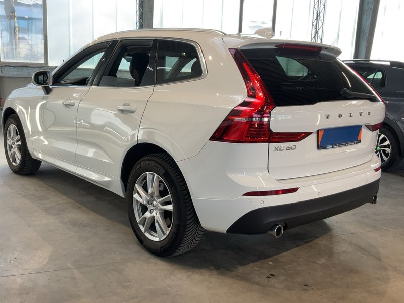 Volvo XC60 2.0 D4 Momentum 2WD 2018 – снимка 6
