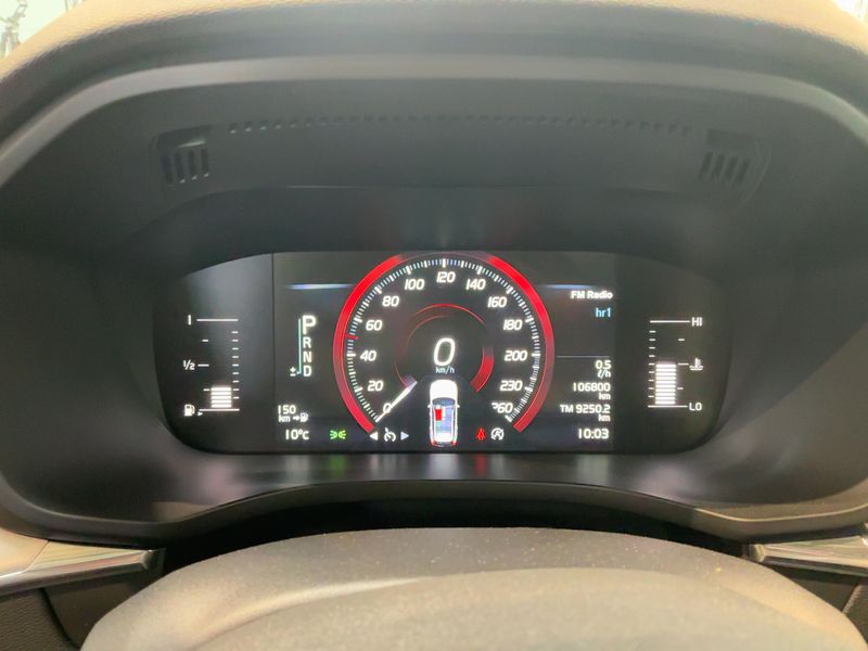 Volvo XC60 2.0 D4 Momentum 2WD 2018 – снимка 18