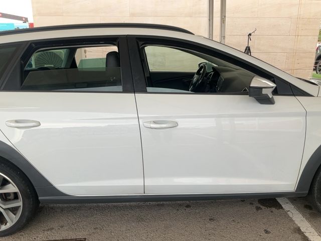 Seat Leon 2.0 TDI X-Perience 4Drive 2015 – снимка 10