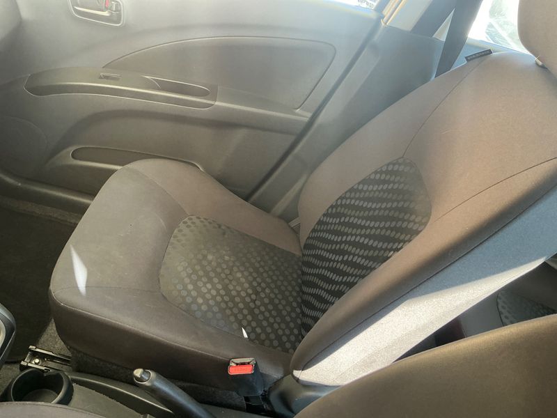 Suzuki Celerio 1.0 Avantage 2015 – снимка 23