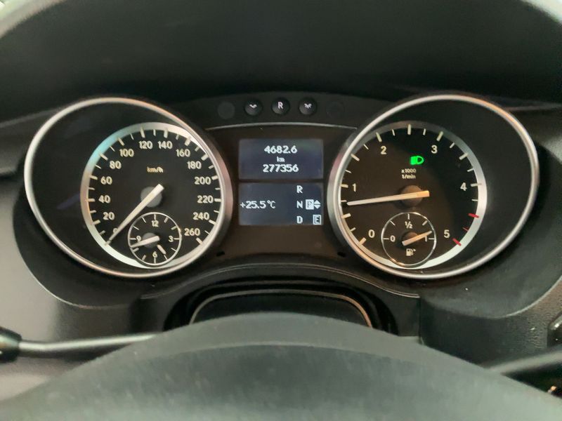 Mercedes-Benz R-Klasse R 350 CDI L 4Matic 2012 – снимка 18