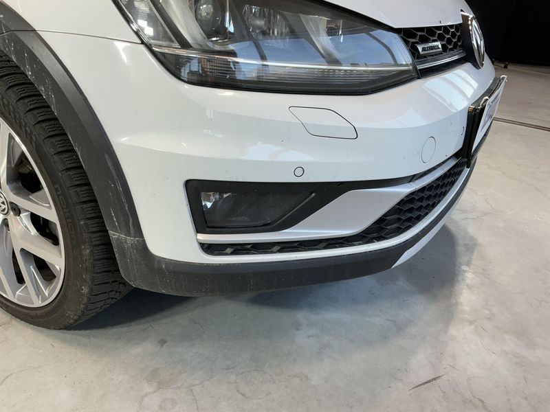 Volkswagen Golf VII 2.0 TDI 4Motion BlueMotion Tech 2016 – снимка 47