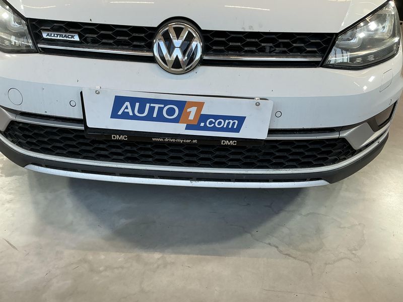 Volkswagen Golf VII 2.0 TDI 4Motion BlueMotion Tech 2016 – снимка 46
