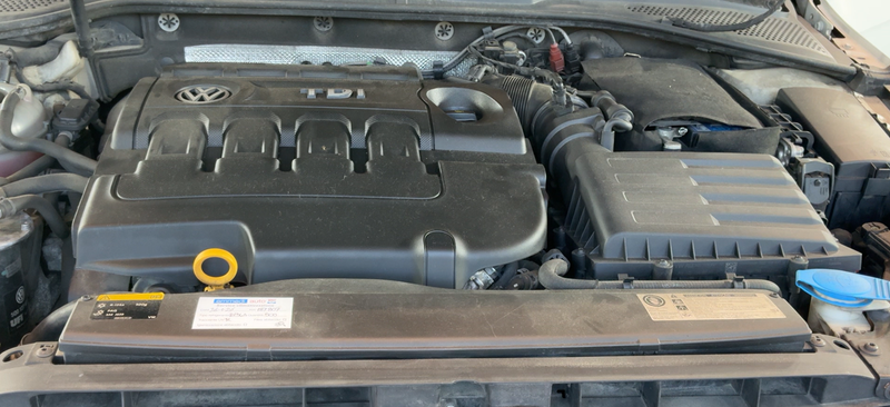 Volkswagen Golf VII 2.0 TDI 4Motion BlueMotion Tech 2016 – снимка 40