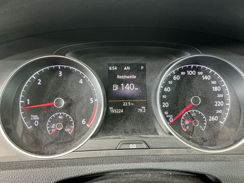 Volkswagen Golf VII 2.0 TDI 4Motion BlueMotion Tech 2016 – снимка 19