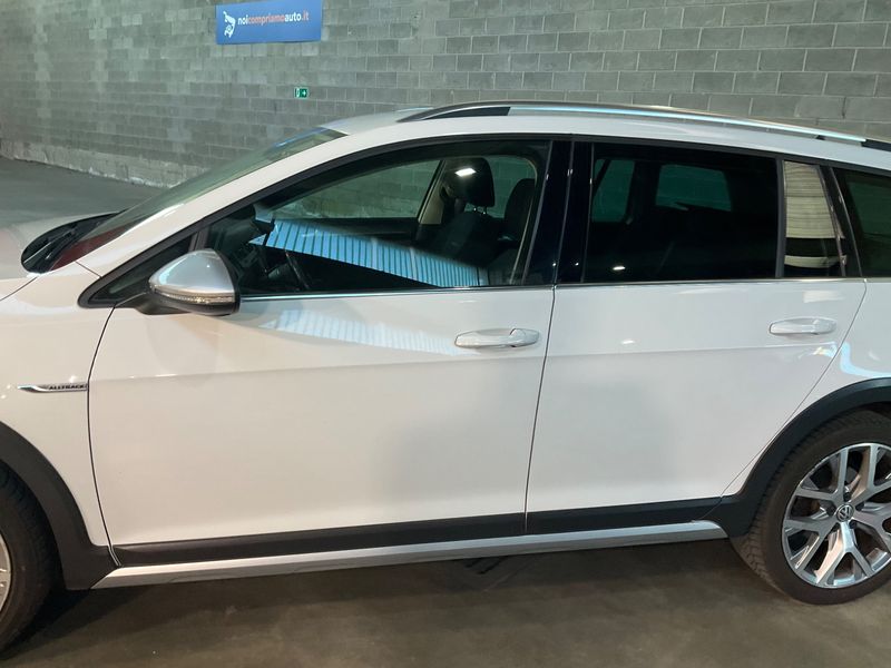Volkswagen Golf VII 2.0 TDI 4Motion BlueMotion Tech 2016 – снимка 4