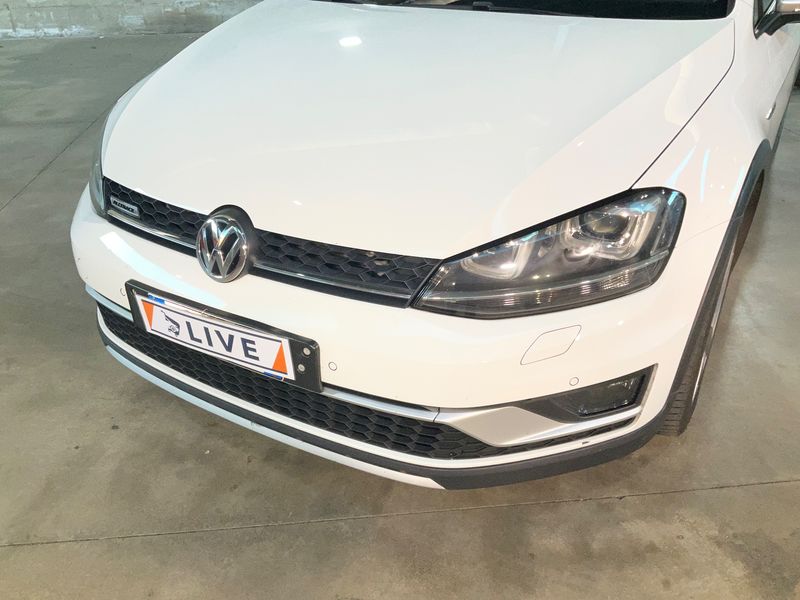 Volkswagen Golf VII 2.0 TDI 4Motion BlueMotion Tech 2016 – снимка 44