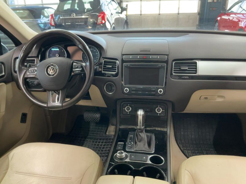 Volkswagen Touareg 3.0 V6 TDI Terrain Tech BlueMotion Tech 2017 – снимка 17