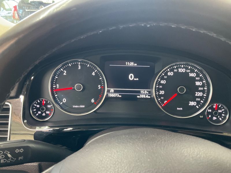 Volkswagen Touareg 3.0 V6 TDI Terrain Tech BlueMotion Tech 2017 – снимка 18