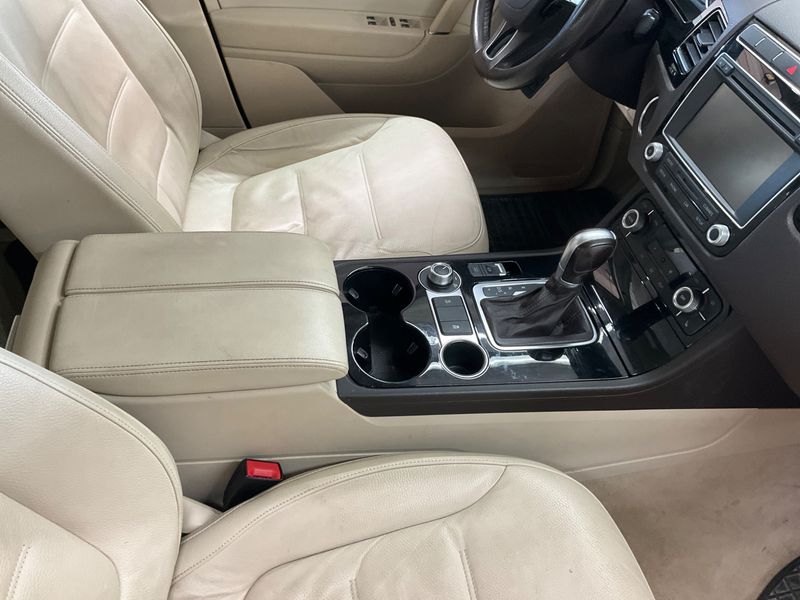 Volkswagen Touareg 3.0 V6 TDI Terrain Tech BlueMotion Tech 2017 – снимка 45