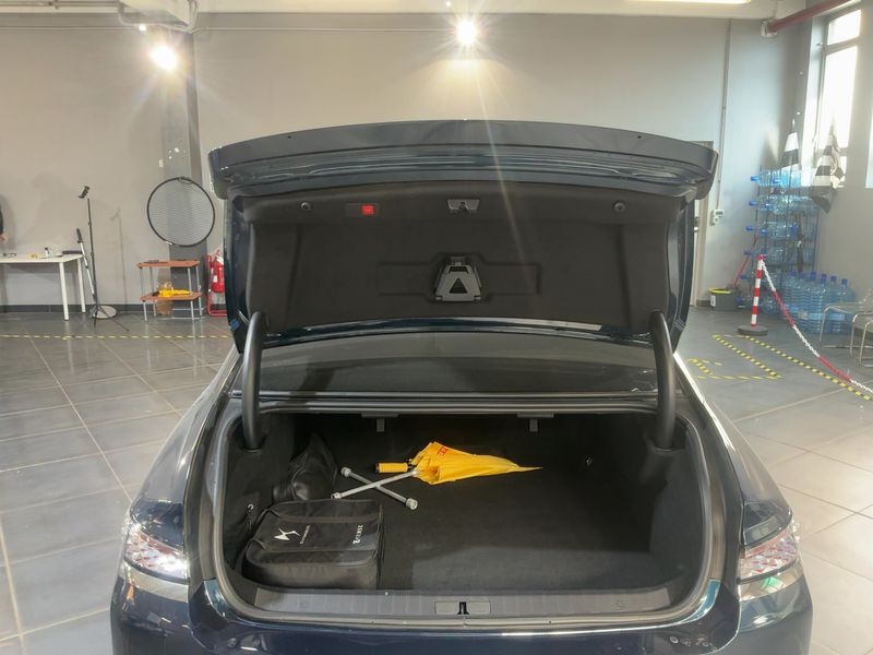DS Automobiles DS9 1.6 E-Tense Hybrid Rivoli + 2021 – снимка 15
