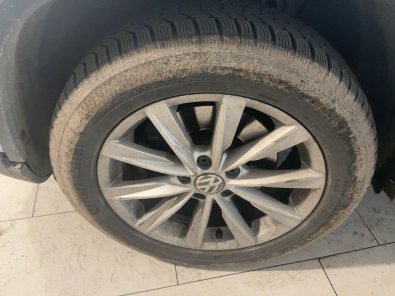 Volkswagen Tiguan 2.0 TDI Sport & Style 4Motion 2014 – снимка 3
