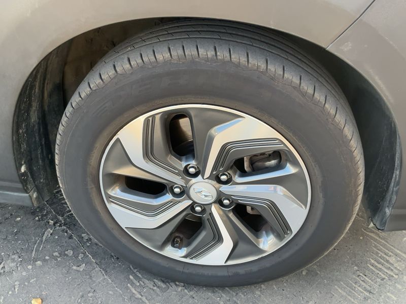 Hyundai Kona 1.6 Hybrid Maxx 2WD 2021 – снимка 11