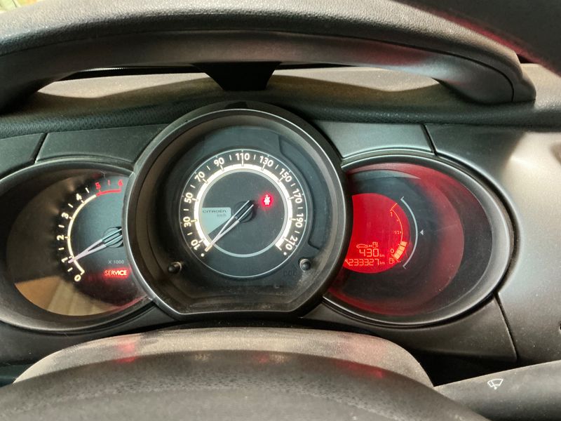 Citroen C3 1.6 Blue-HDi Confort 2015 – снимка 4