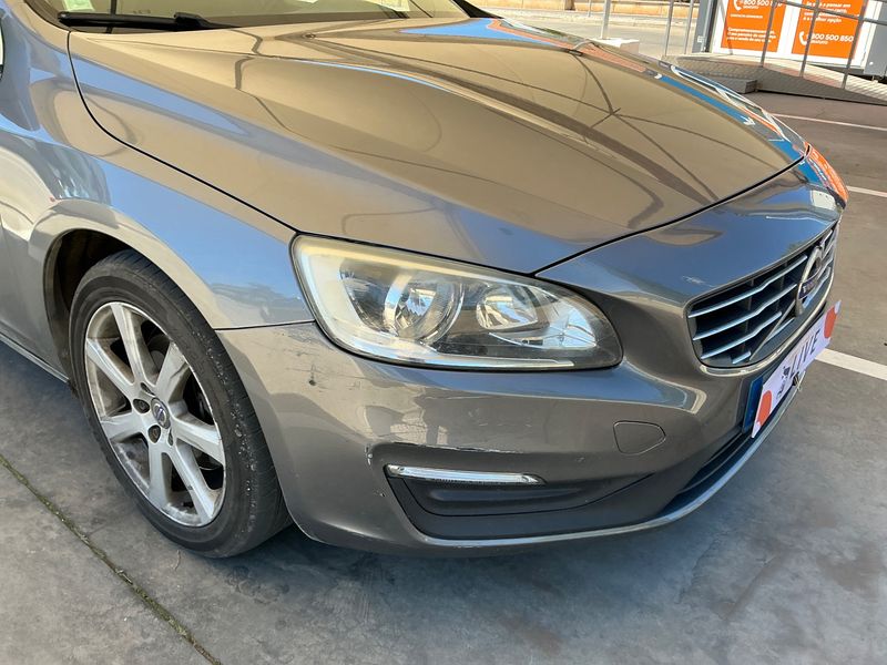 Volvo V60 2.0 D2 Momentum 2016 – снимка 49