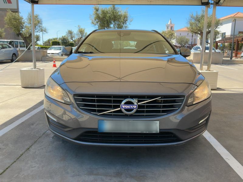 Volvo V60 2.0 D2 Momentum 2016 – снимка 14