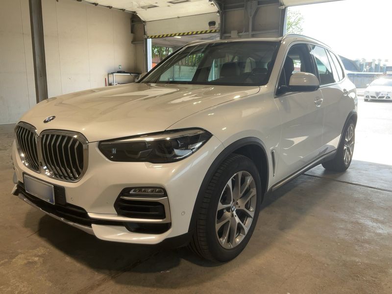 BMW X5 xDrive 30d xLine 2019 – снимка 2