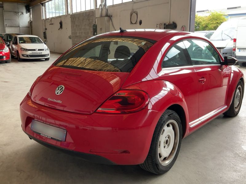 Volkswagen Beetle 1.6 TDI Fender Edition 2012 – снимка 8