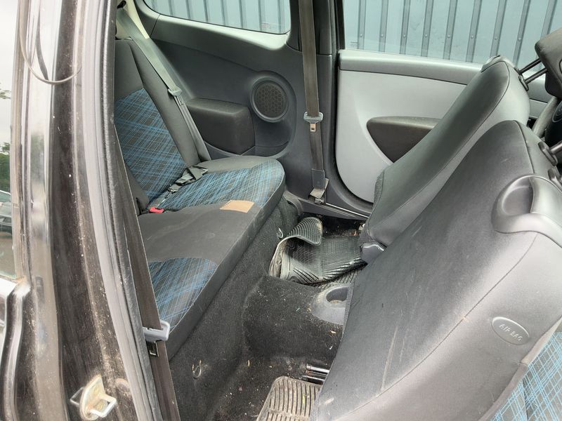Renault Clio 1.2 Authentique 2006 – снимка 19