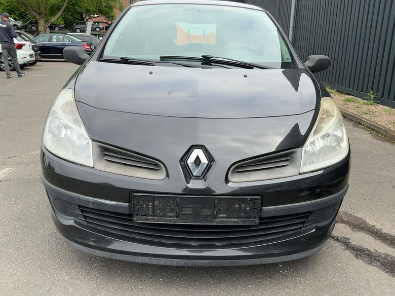 Renault Clio 1.2 Authentique 2006 – снимка 14