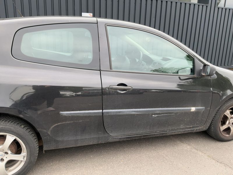 Renault Clio 1.2 Authentique 2006 – снимка 10