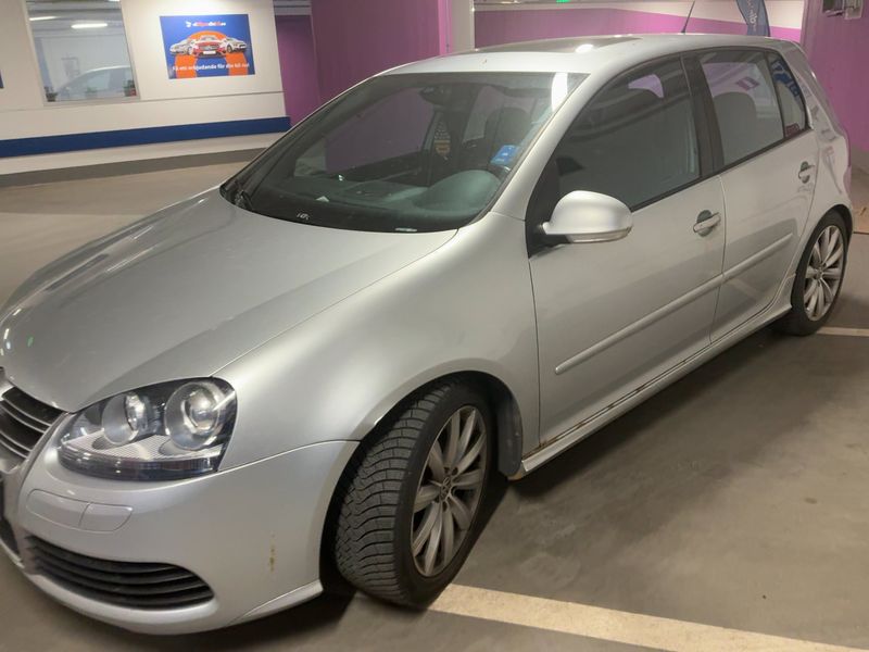 Volkswagen Golf V 3.2 V6 R32 2007 – снимка 2