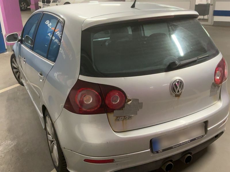 Volkswagen Golf V 3.2 V6 R32 2007 – снимка 6