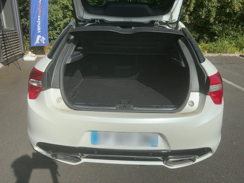Citroen DS5 2.0 HDi Hybrid4 SportChic 2013 – снимка 15