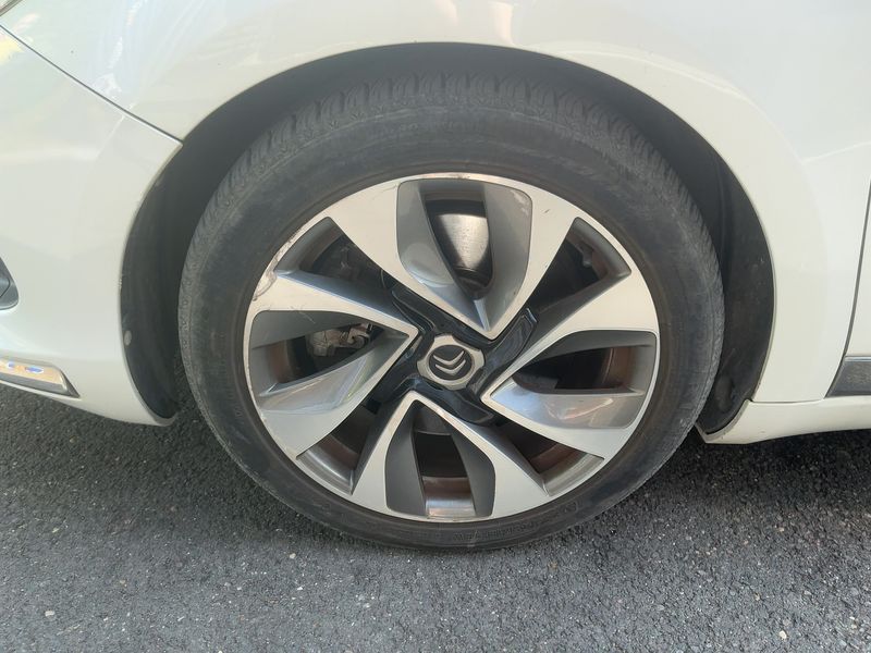 Citroen DS5 2.0 HDi Hybrid4 SportChic 2013 – снимка 3