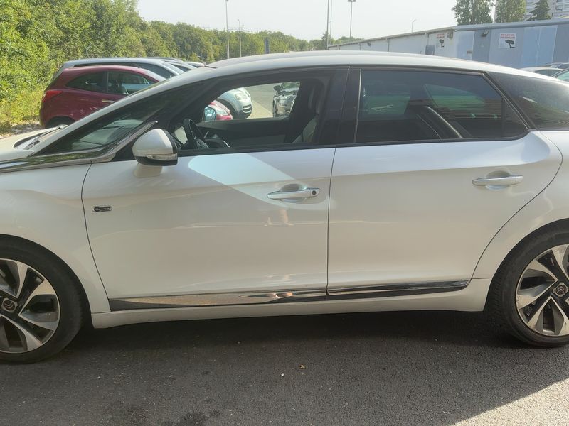 Citroen DS5 2.0 HDi Hybrid4 SportChic 2013 – снимка 4