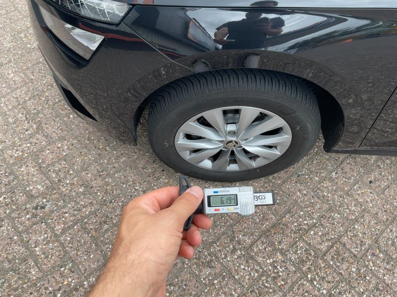 Skoda Kamiq 1.0 TSI Ambition 2020 – снимка 3