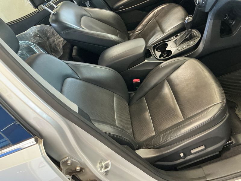 Hyundai Santa Fe 2.2 CRDi Premium 4WD 2015 – снимка 27