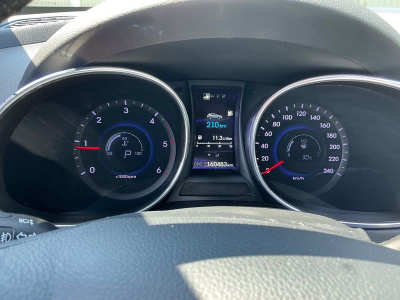 Hyundai Santa Fe 2.2 CRDi Premium 4WD 2015 – снимка 19
