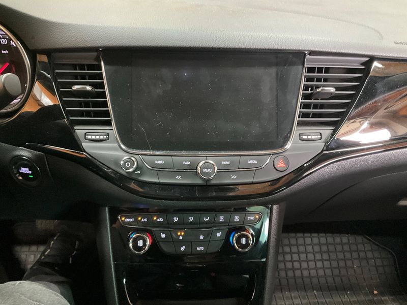 Opel Astra 1.6 CDTI DPF ON 2018 – снимка 29