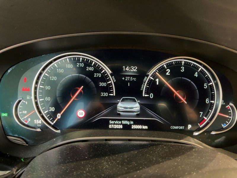 BMW 5er M550i xDrive 2018 – снимка 18