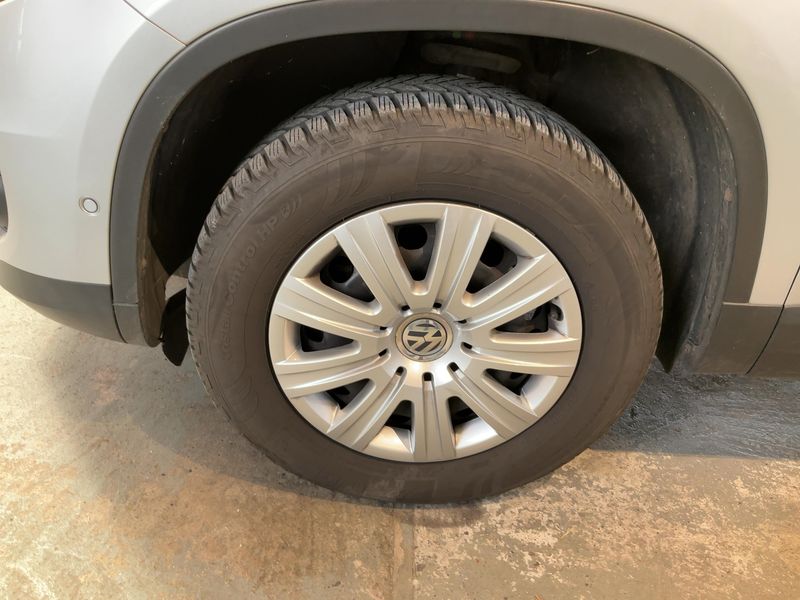 Volkswagen Tiguan 2.0 TDI Sport & Style BlueMotion Tech 2013 – снимка 3