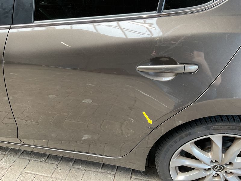 Mazda 3 2.2 Turbodiesel Attraction 2015 – снимка 22