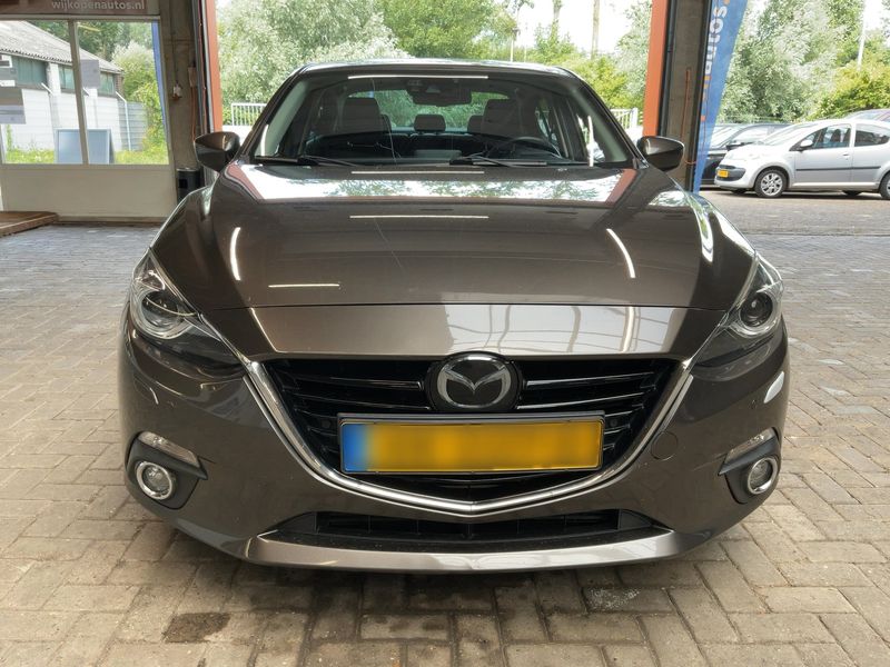 Mazda 3 2.2 Turbodiesel Attraction 2015 – снимка 14