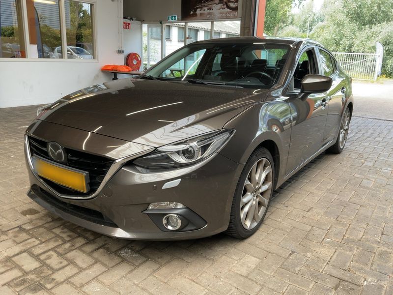 Mazda 3 2.2 Turbodiesel Attraction 2015 – снимка 1