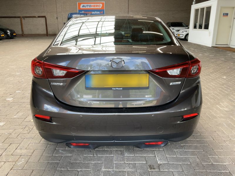 Mazda 3 2.2 Turbodiesel Attraction 2015 – снимка 7