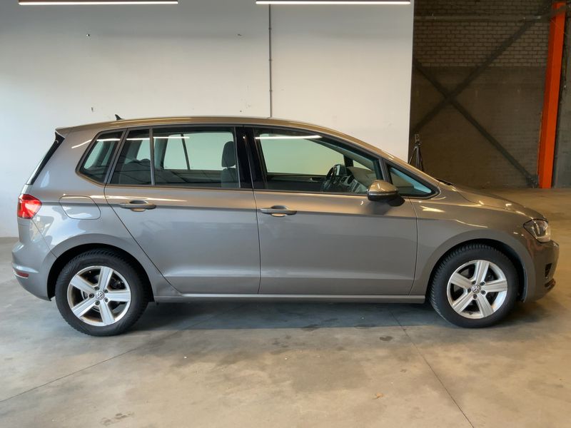 Volkswagen Golf VII Sportsvan 1.2 TSI Comfortline BlueMotion Tech 2014 – снимка 10
