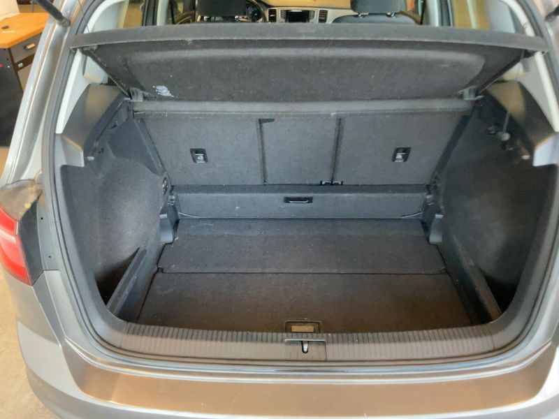Volkswagen Golf VII Sportsvan 1.2 TSI Comfortline BlueMotion Tech 2014 – снимка 15
