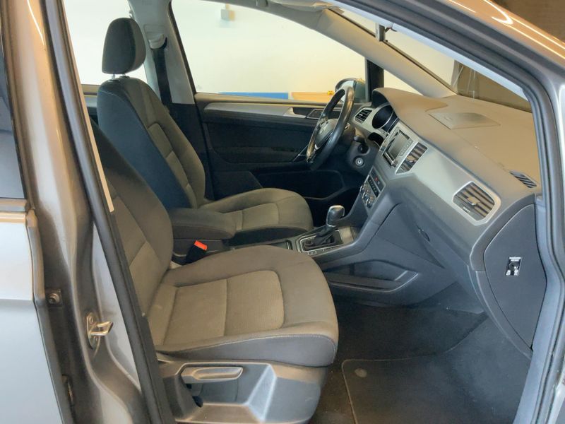 Volkswagen Golf VII Sportsvan 1.2 TSI Comfortline BlueMotion Tech 2014 – снимка 16