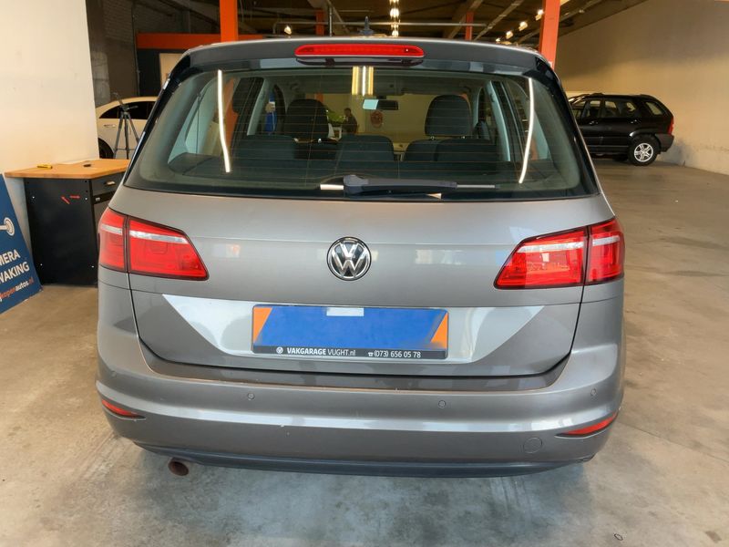 Volkswagen Golf VII Sportsvan 1.2 TSI Comfortline BlueMotion Tech 2014 – снимка 7