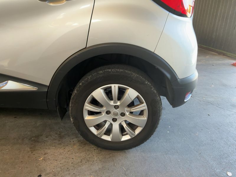 Renault Captur 1.5 dCi Energy Zen 2015 – снимка 5