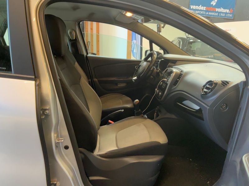 Renault Captur 1.5 dCi Energy Zen 2015 – снимка 16